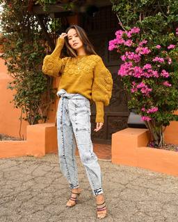 Jamie Chung feet photo thumbnail