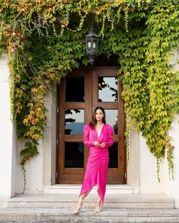 Jamie Chung feet photo thumbnail