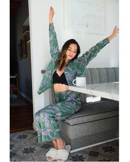 Jamie Chung feet photo thumbnail