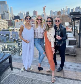Jamie Chung feet photo thumbnail
