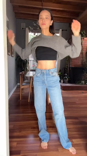 Jamie Chung feet photo thumbnail