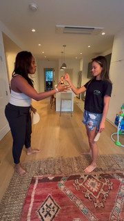 Jamie Chung feet photo thumbnail