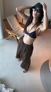 Jamie Chung feet photo thumbnail