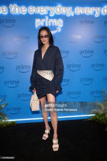 Jamie Chung feet photo thumbnail