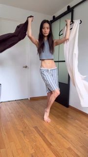 Jamie Chung feet photo thumbnail