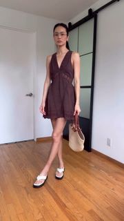 Jamie Chung feet photo thumbnail