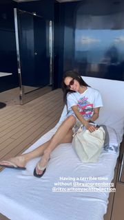 Jamie Chung feet photo 12