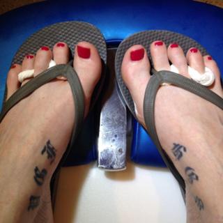 Jamie Clayton feet photo 4