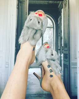 Jamie Clayton feet photo 15