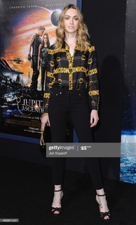 Jamie Clayton feet photo 17