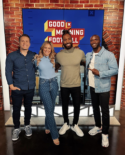 Jamie Erdahl feet photo thumbnail
