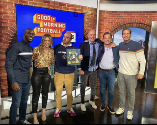 Jamie Erdahl feet photo thumbnail