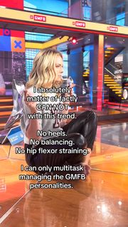 Jamie Erdahl feet photo thumbnail