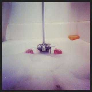 Jamie Gray Hyder feet photo 18