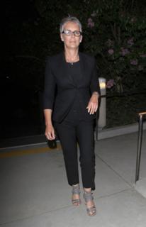 Jamie Lee Curtis feet photo thumbnail