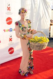 Jamie Lee Curtis feet photo thumbnail