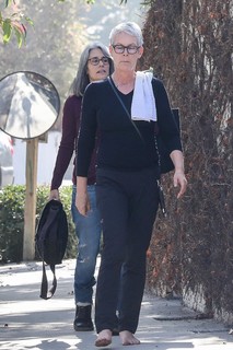 Jamie Lee Curtis feet photo thumbnail