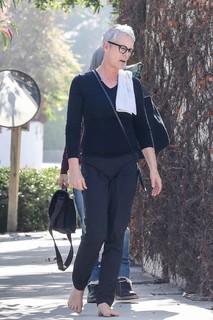 Jamie Lee Curtis feet photo thumbnail