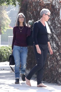 Jamie Lee Curtis feet photo thumbnail