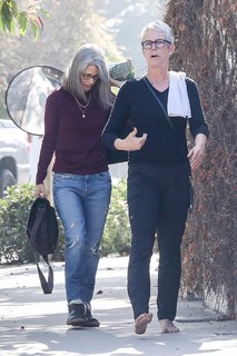 Jamie Lee Curtis feet photo thumbnail