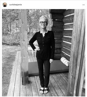 Jamie Lee Curtis feet photo thumbnail