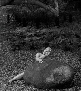 Jamie Lee Curtis feet photo thumbnail