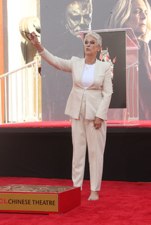 Jamie Lee Curtis feet photo thumbnail