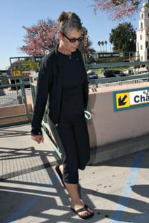 Jamie Lee Curtis feet photo thumbnail