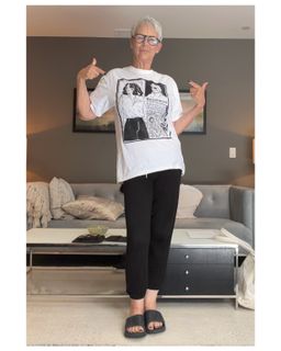 Jamie Lee Curtis feet photo 1