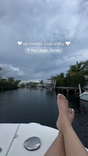 Jamie Lee Ruiz feet photo 1