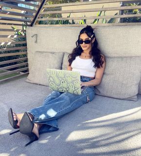 Jamie Lee Ruiz feet photo 10
