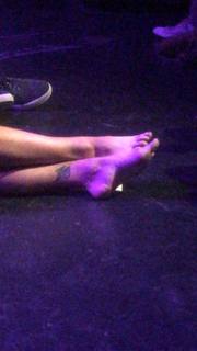 Jamie Loftus feet photo 9