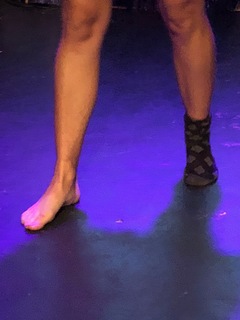 Jamie Loftus feet photo 6