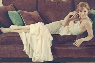 Jamie Luner feet photo 4