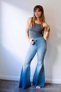 Jamie Luner feet photo 18