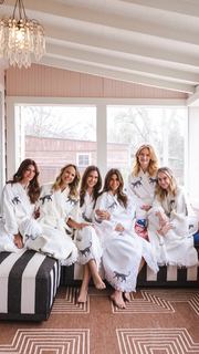 Jamie-Lynn Sigler feet photo thumbnail