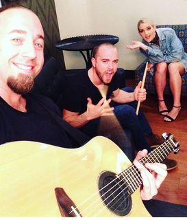 Jamie Lynn Spears feet photo thumbnail