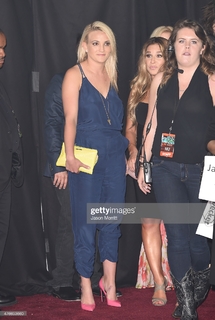 Jamie Lynn Spears feet photo thumbnail