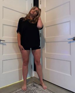 Jamie Lynn Spears feet photo thumbnail