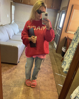 Jamie Lynn Spears feet photo thumbnail