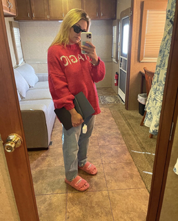 Jamie Lynn Spears feet photo thumbnail