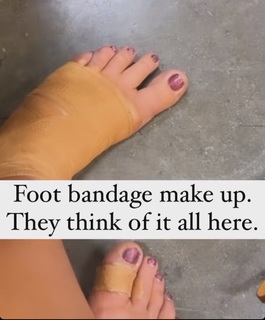 Jamie Lynn Spears feet photo thumbnail