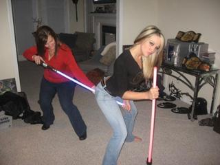 Jamie Szantyr feet photo thumbnail