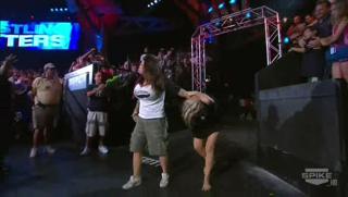 Jamie Szantyr feet photo thumbnail