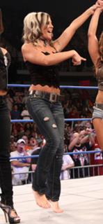 Jamie Szantyr feet photo thumbnail