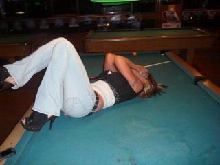 Jamie Szantyr feet photo thumbnail