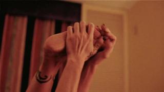 Jamie Szantyr feet photo thumbnail