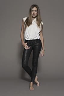 Jana Ina feet photo thumbnail