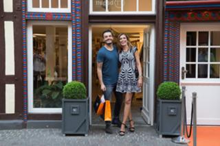 Jana Ina feet photo thumbnail