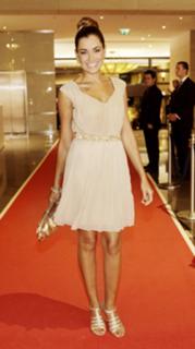 Jana Ina feet photo thumbnail